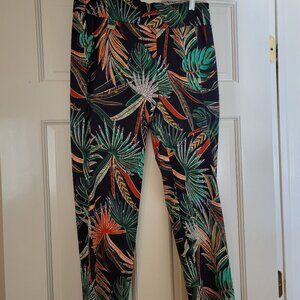 Tahari Slipon Stretchy Ankle Pants